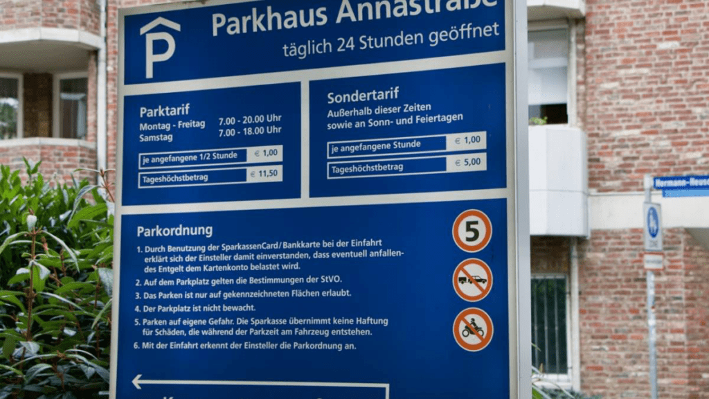 Parkhaus Annastraße Aachen schöne Altstadt