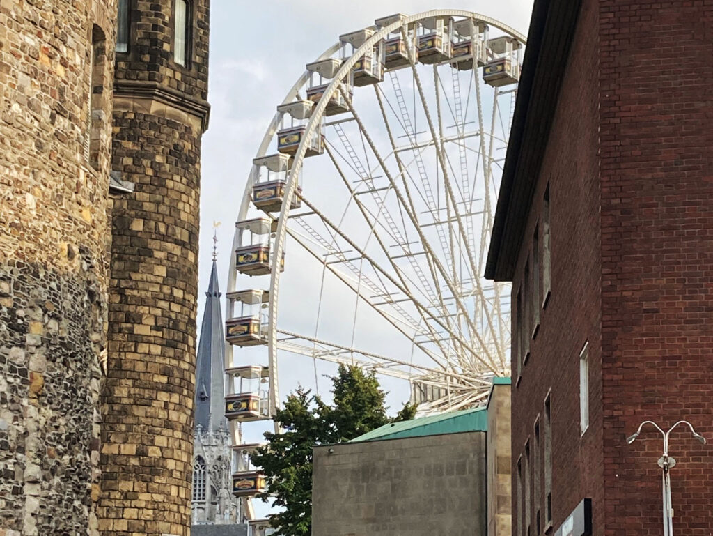 aachen-schoene-altstadt-september-special-riesenrad