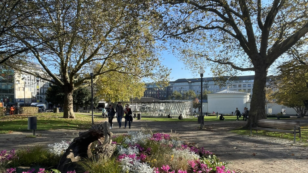 aachener-altstadt-elisenbrunnen-herbst-2024