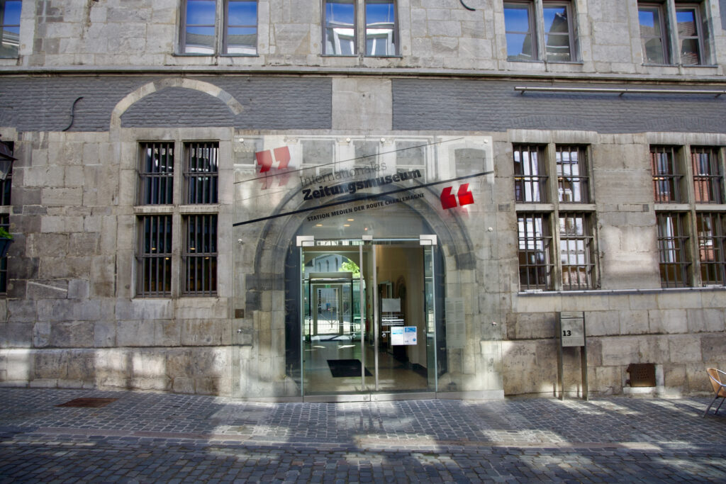Pontstraße Zeitungsmuseum - 1