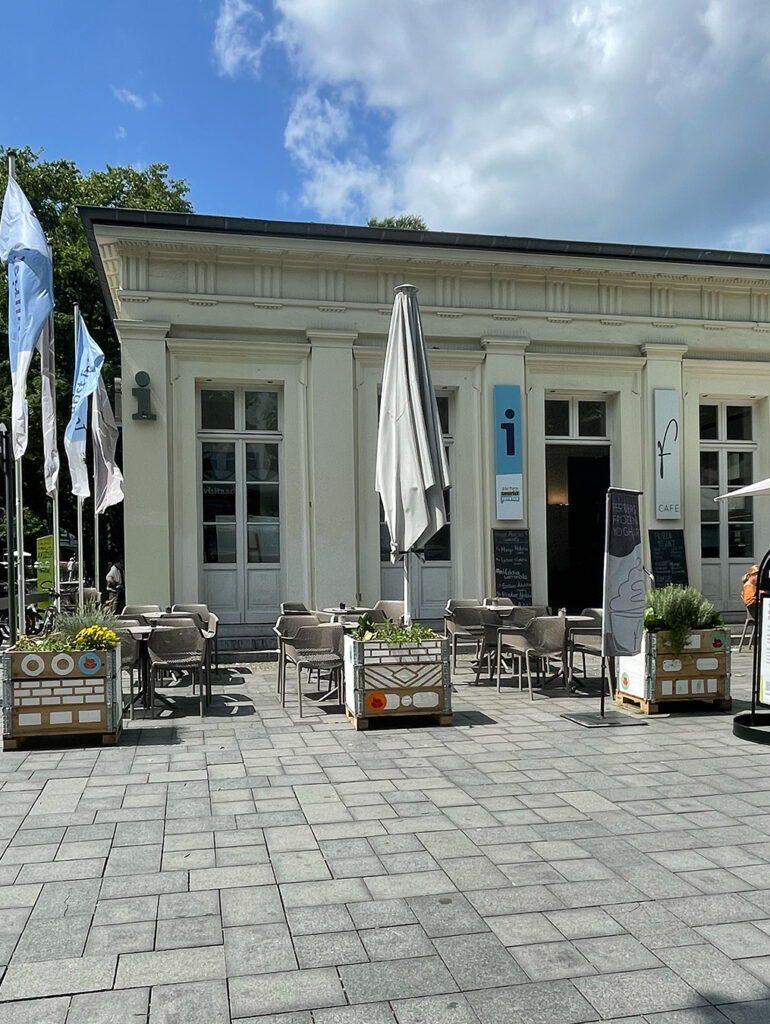 aachen-schoene-altstadt-tourist-service-copyright-nn-design-studio